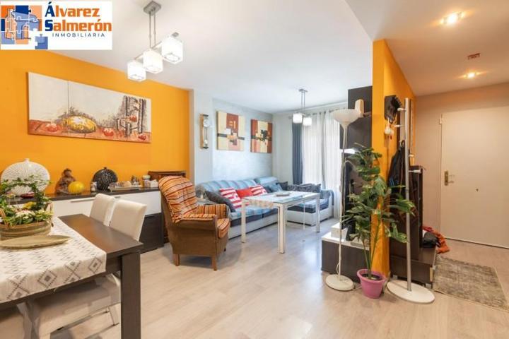 Adosada en venta en Vegas del Genil, Ambroz photo 0