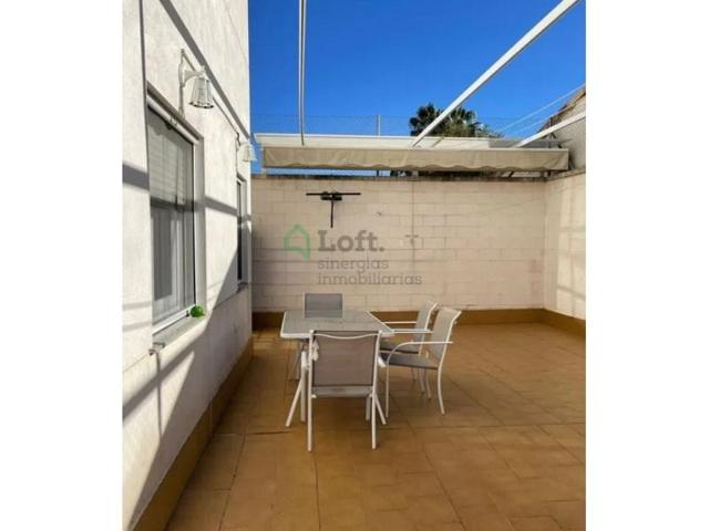 Piso en venta en Badajoz photo 0