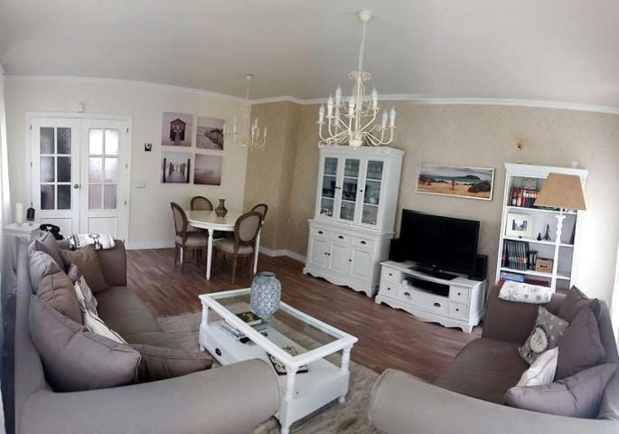 Casas de pueblo en venta en Valdepeñas, Nuevo Valdepeñas photo 0