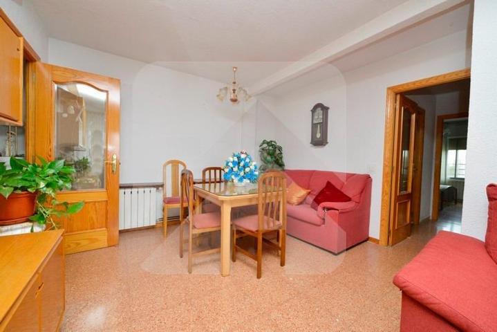 Piso en venta en Fuenlabrada, Centro photo 0