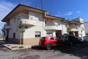 Adosada en venta en Alborache, C- REVERENDO JOSE VINAT, 46369 photo 0