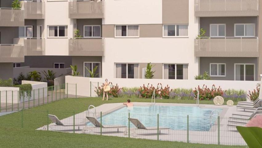 Piso en venta en Torre del Mar, Torre del Mar photo 0