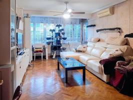 Piso en venta en Leganés, Zarzaquemada photo 0