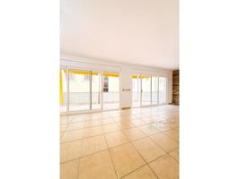 Piso en venta en Arenys de Mar photo 0