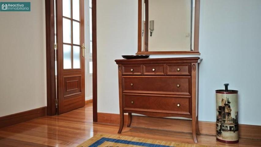 Aticos en venta en Santiago de Compostela, Casco Historico photo 0