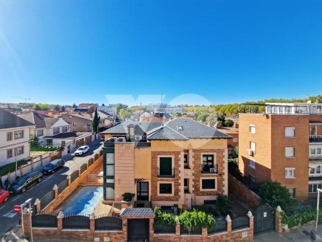 Aticos en venta en Madrid, Calle de Diana, 28022 photo 0