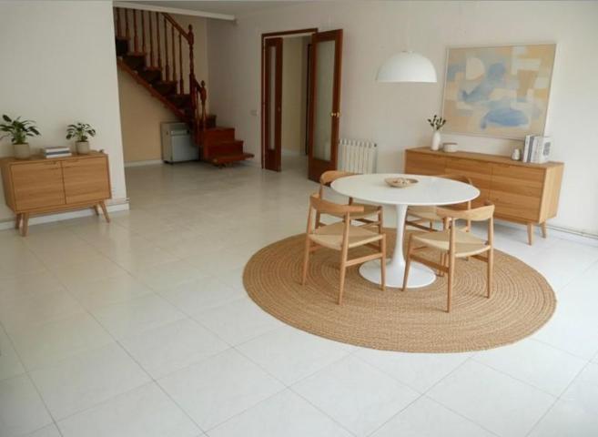 Atico Duplex en venta en Canet de Mar, Playa el cavaio barcelona photo 0