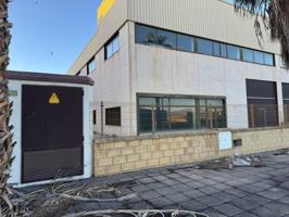 Nave industrial en venta en Jaén, Jaen photo 0