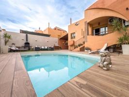 Casa en venta en Las Gabias, A la Salida de las Gabias photo 0