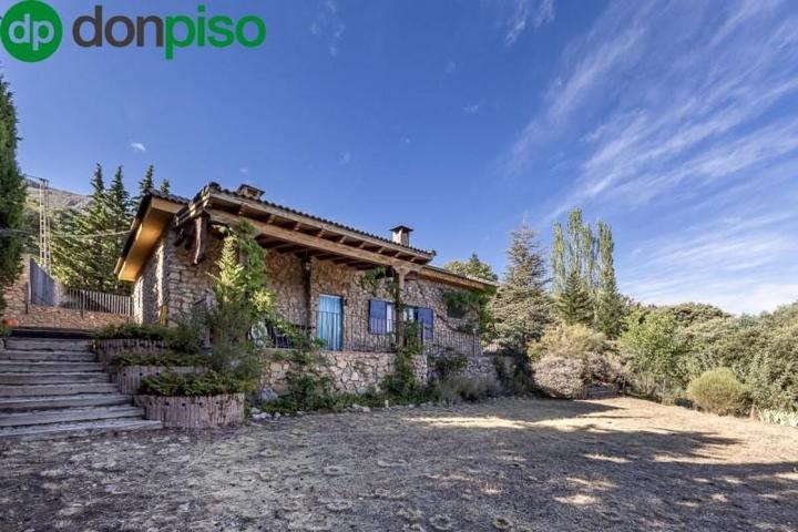 Casa en venta en Huétor de Santillán, PRADO NEGRO photo 0