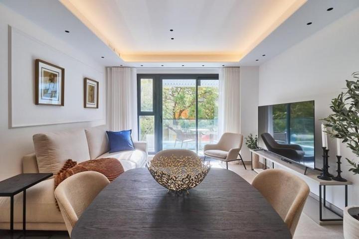 Apartamento en venta en Fuengirola, Centro Ciudad photo 0