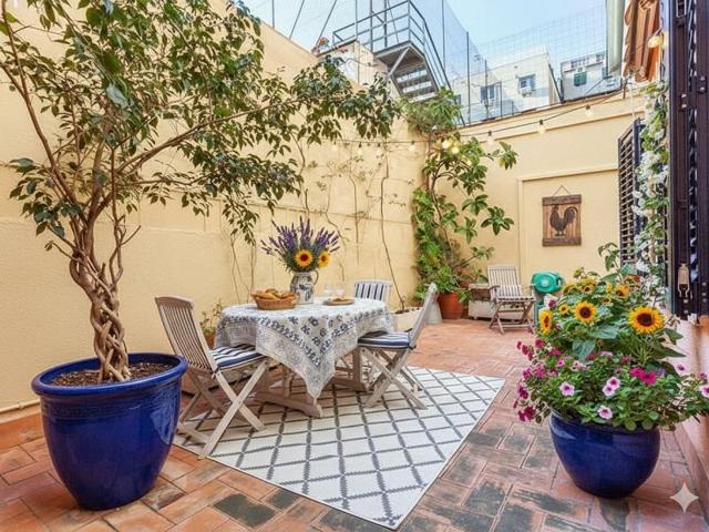 Apartamento en venta en Barcelona photo 0