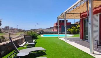 Chalet en venta en San Bartolomé de Tirajana photo 0