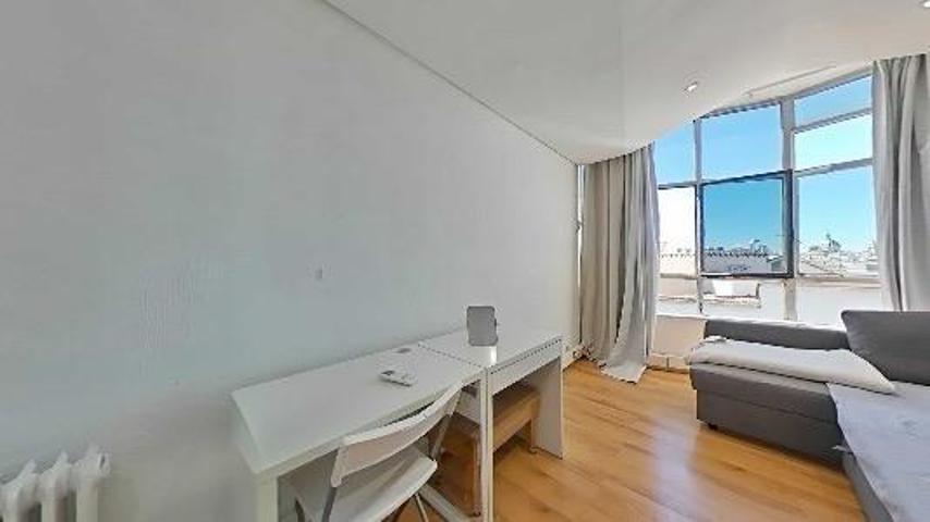 Piso en venta en Madrid, Sol photo 0