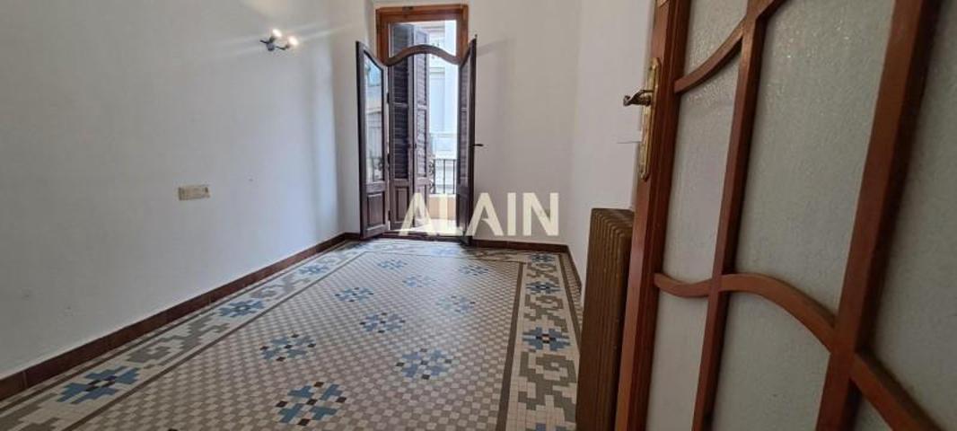 Piso en venta en Valencia, Sant Francesc photo 0