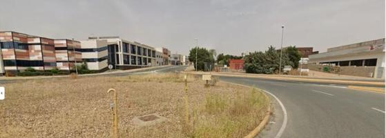 Local comercial en venta en Alcalá de Guadaira, La Paz - Montecarmelo photo 0