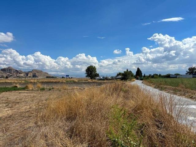 Terreno en venta en Pinos Puente, Vega de granada zona noroeste photo 0