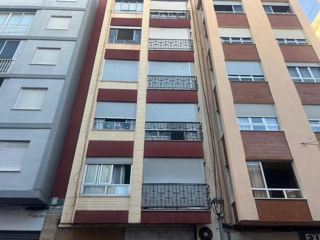 Piso en venta en Oliva, Conservatori photo 0