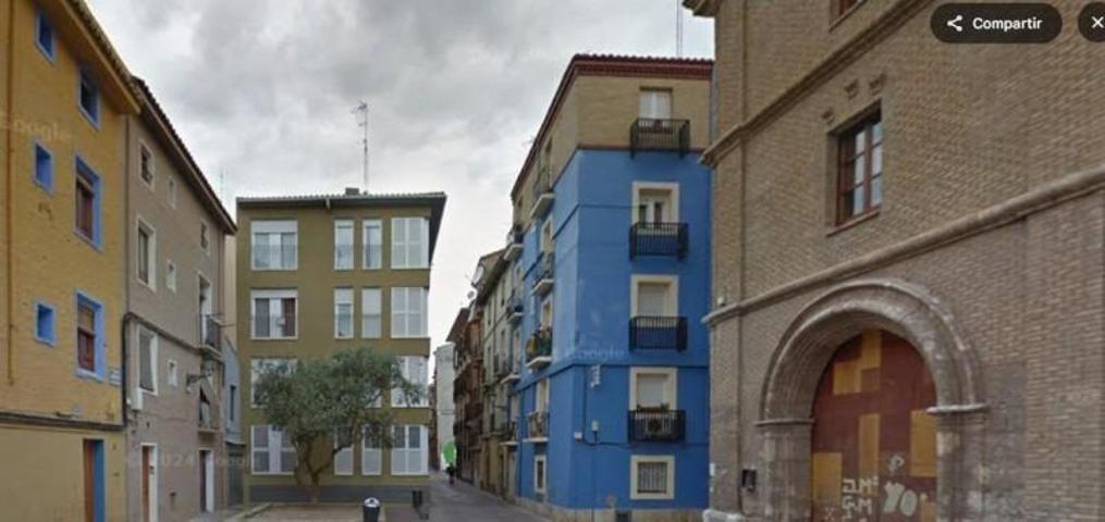 Piso en venta en Zaragoza, Casco Histórico photo 0