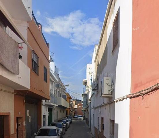 Piso en venta en Sevilla, La Plata photo 0