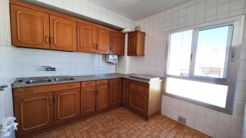 Piso en venta en Córdoba, Valdeolleros photo 0