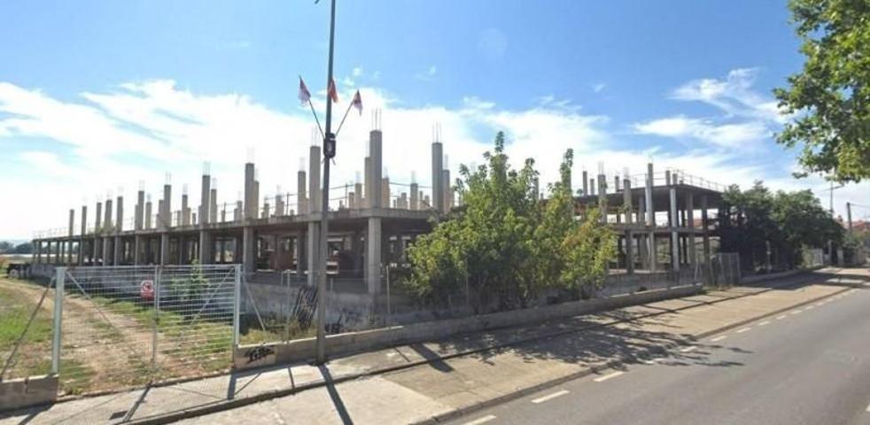 Edificio en venta en Humanes, Humanes de mohernando photo 0
