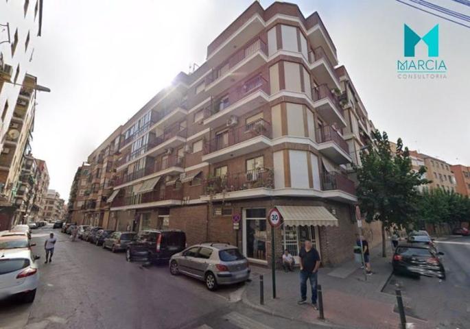 Piso en venta en Murcia, Centro - San Antolin photo 0