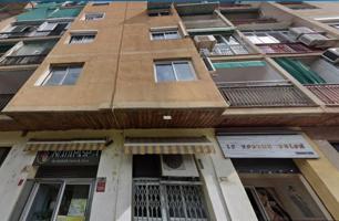 Piso en venta en Santa Coloma de Gramenet, Santa Coloma De Gramenet photo 0