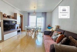 Apartamento en venta en Torrevieja, Las Piscinas Naturales photo 0