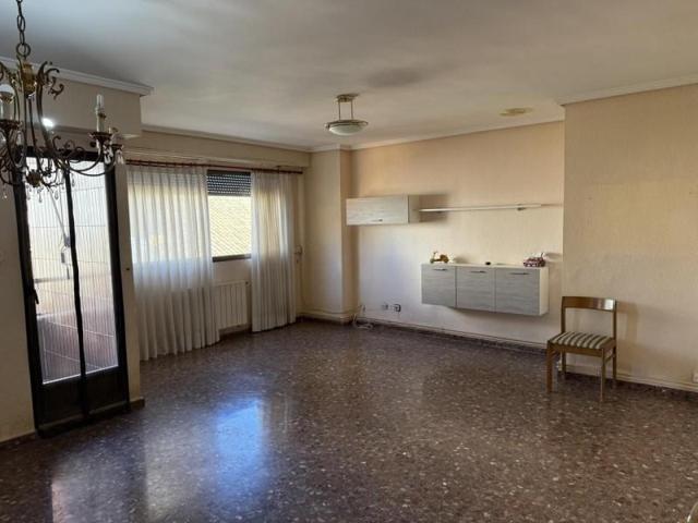 Piso en venta en Manises, Centro Ciudad photo 0