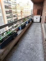 Piso en venta en León, Centro photo 0