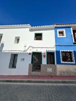 Casas de pueblo en venta en Denia photo 0