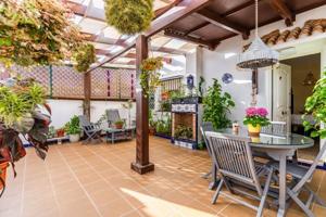 Adosada en venta en Chiclana de la Frontera, 2ª pista de La Barrosa photo 0