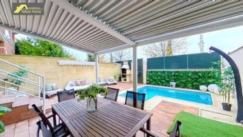 Adosada en venta en Valdemoro, Hospital photo 0