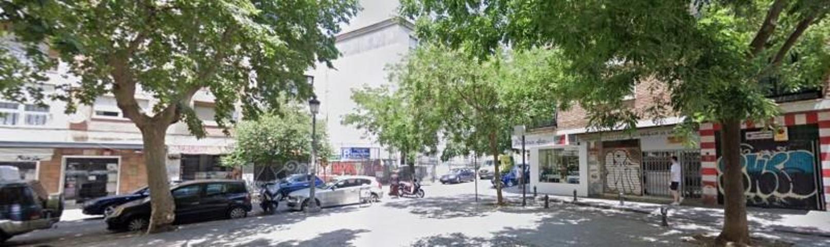 Piso en venta en Granada, Gran capitan photo 0