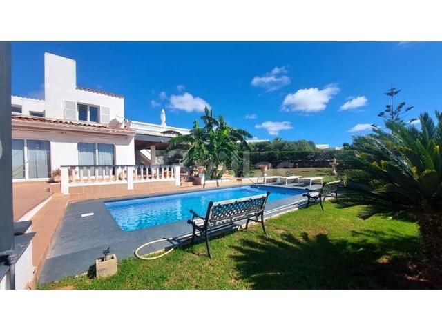 Chalet en venta en Sant Lluís photo 0