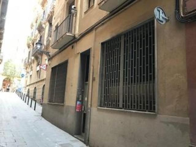 Edificio en venta en Barcelona, El Gòtic photo 0