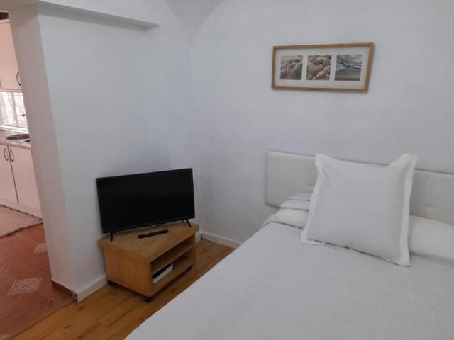 Apartamento en alquiler en Cáceres, PARTE ANTIGUA photo 0