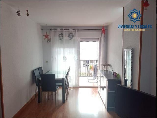 Apartamento en alquiler en Granada, Genil photo 0