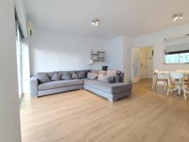 Apartamento en alquiler en Sevilla photo 0