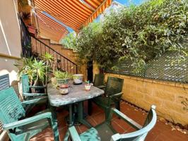 Adosada en alquiler en Málaga, El Atabal photo 0