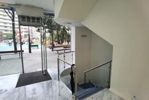 Local comercial en alquiler en Vigo, Centro Urbano photo 0