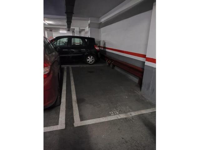 Parking en venta en Barcelona photo 0