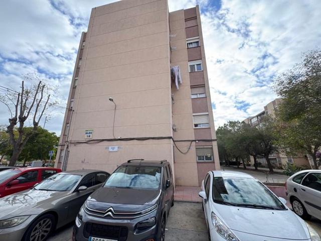 Piso en venta en Tarragona photo 0