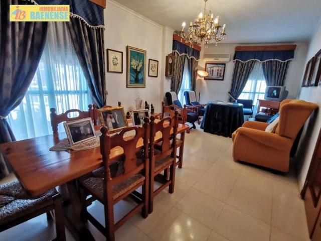 Piso en venta en Baena, Centro-Ensanche photo 0
