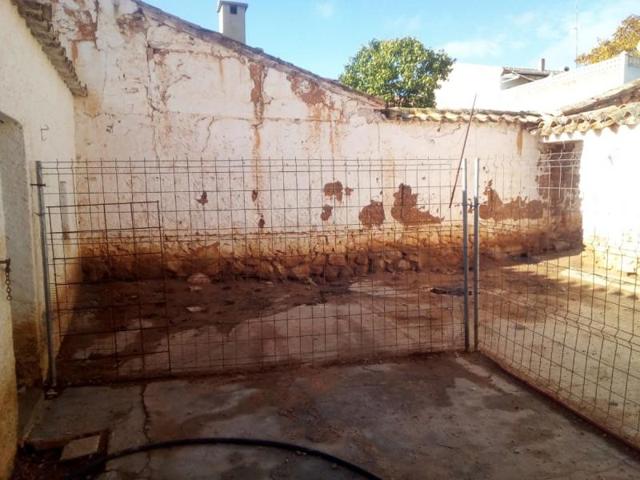 Casa en venta en Ossa de Montiel photo 0