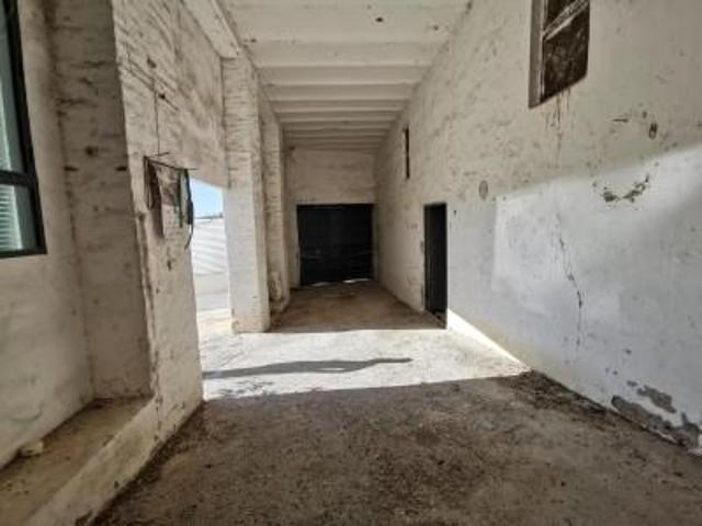 Edificio en venta en Doña Mencía, Doña Mencía photo 0