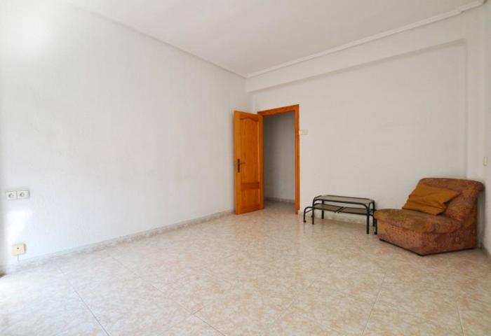 Piso en venta en Valencia, Els Orriols photo 0
