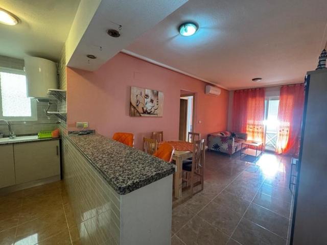 Apartamento en venta en Torrevieja, El Molino photo 0