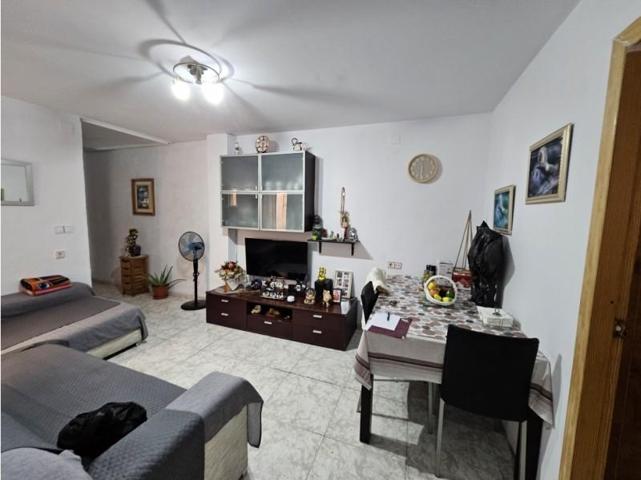 Apartamento en venta en Alicante, Florida Alta photo 0
